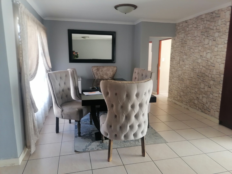 3 Bedroom Property for Sale in Hillside Free State